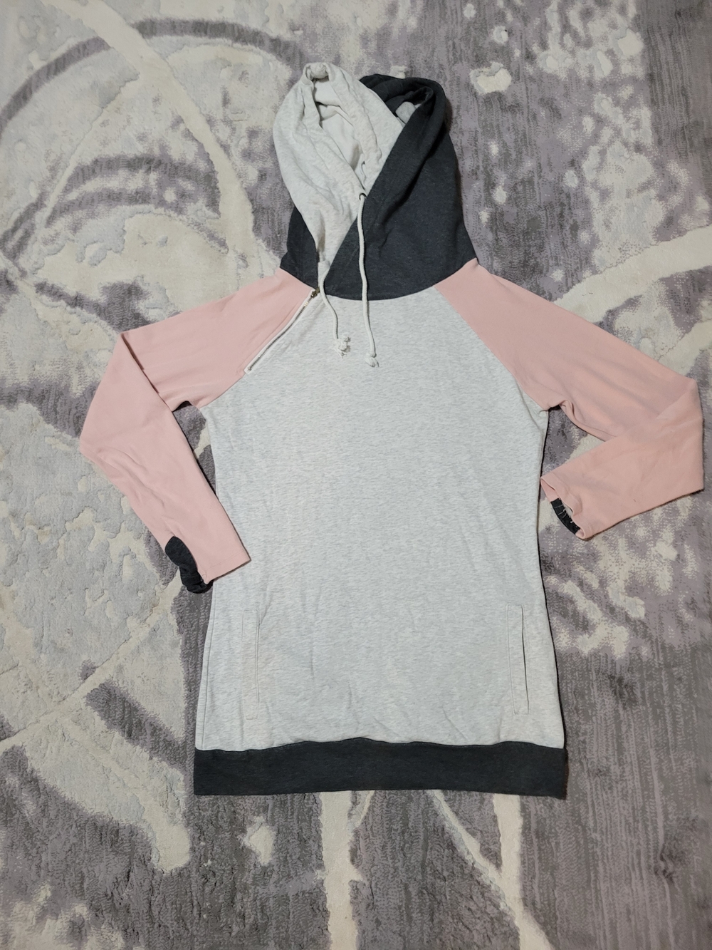 Colorblock Raglan Pullover Hoodie - Pink Sleeves, Light Gray Body